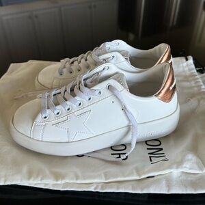 Golden Goose Pure Stars